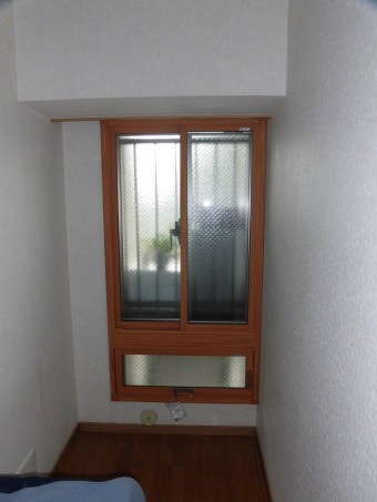 ナチュラルなのにピリッと引き締まったキッチン